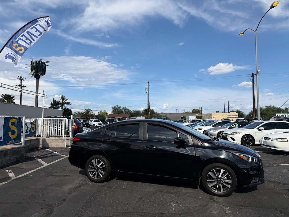 2021 Nissan Versa SV in Tucson, AZ — photo 3