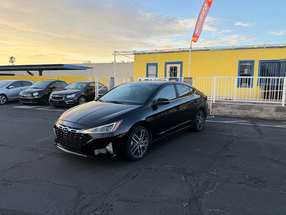 2019 Hyundai Elantra Sport in Tucson, AZ — photo 7