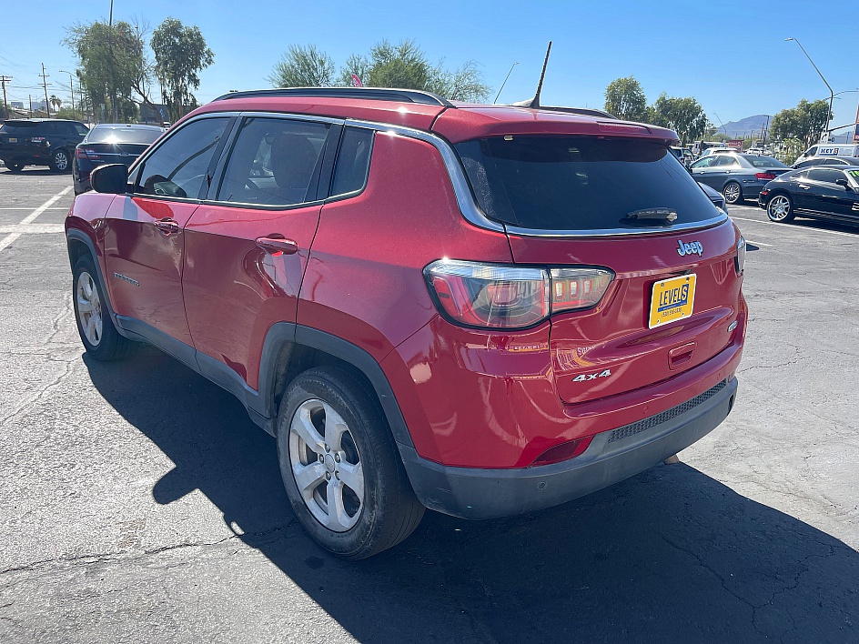 2018 Jeep Compass Latitude 4WD in Tucson, AZ — photo 4