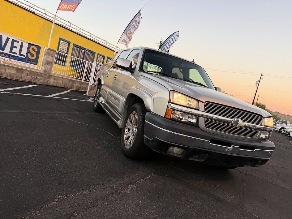 2006 Chevrolet Avalanche Ultimate LX - Rare Truck! in Tucson, AZ — photo 3