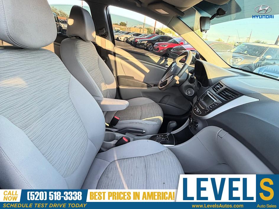 2017 Hyundai Accent SE in Tucson, AZ — photo 10