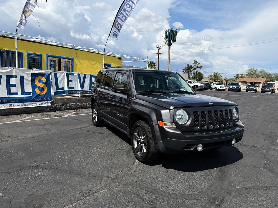 2015 Jeep Patriot High Altitude Edition in Tucson, AZ — photo 4