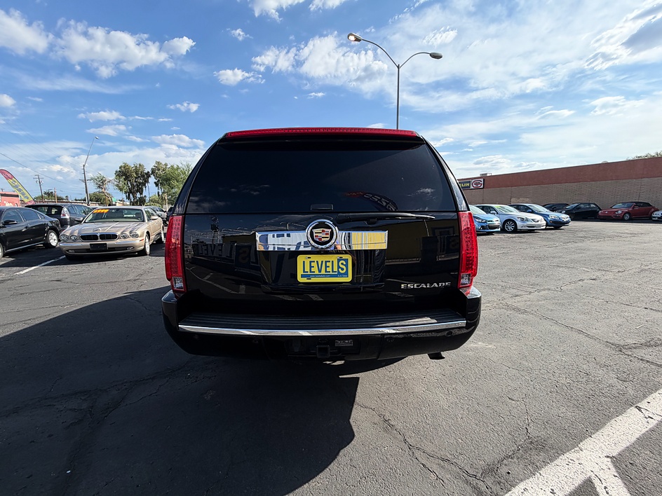 2014 Cadillac Escalade ESV Luxury in Tucson, AZ — photo 4