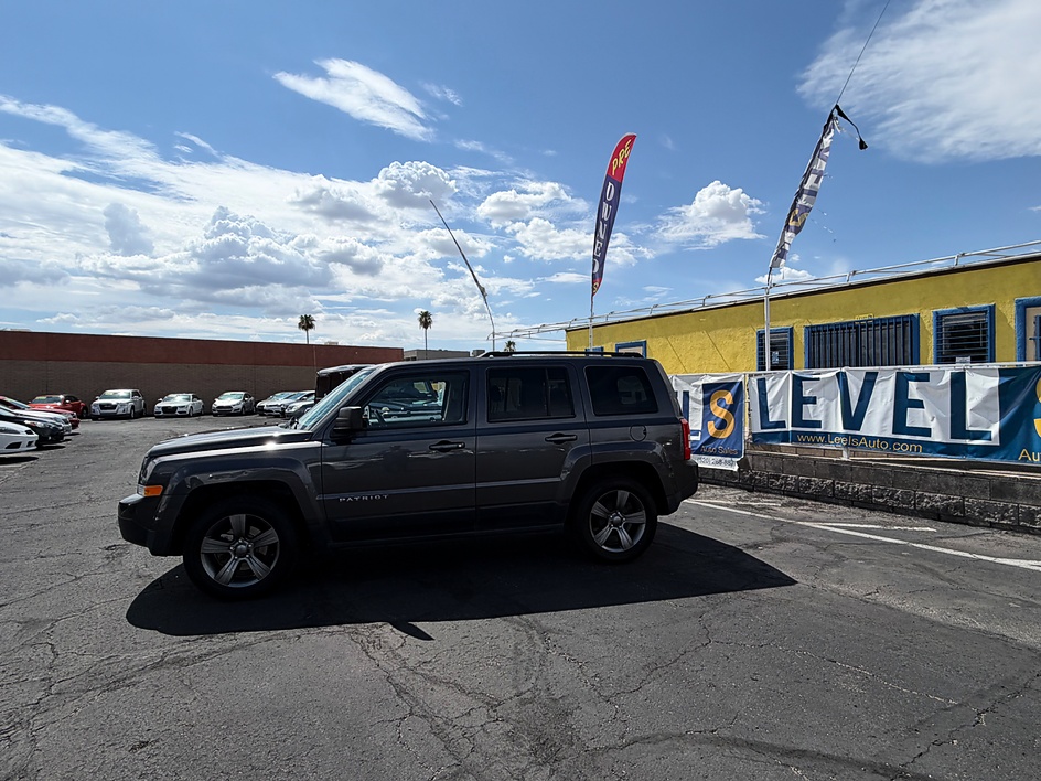 2015 Jeep Patriot High Altitude Edition in Tucson, AZ — photo 9