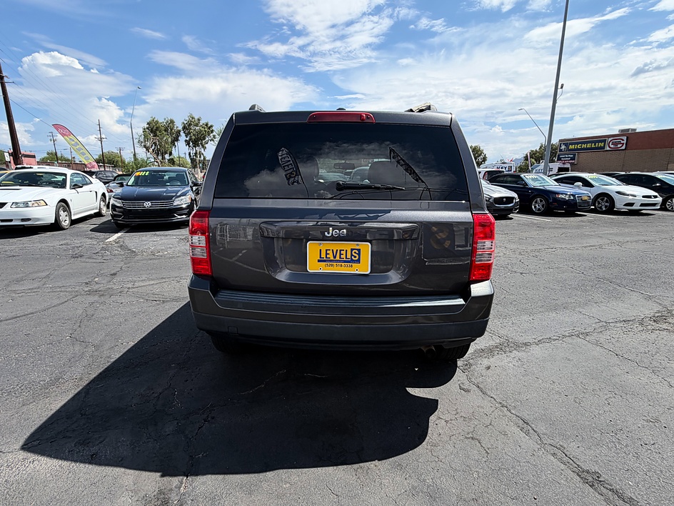 2015 Jeep Patriot High Altitude Edition in Tucson, AZ — photo 5