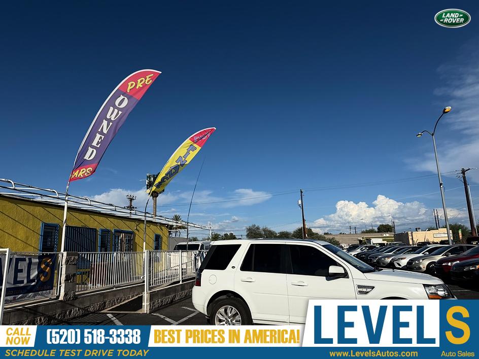 2013 Land Rover LR2 HSE in Tucson, AZ — photo 2
