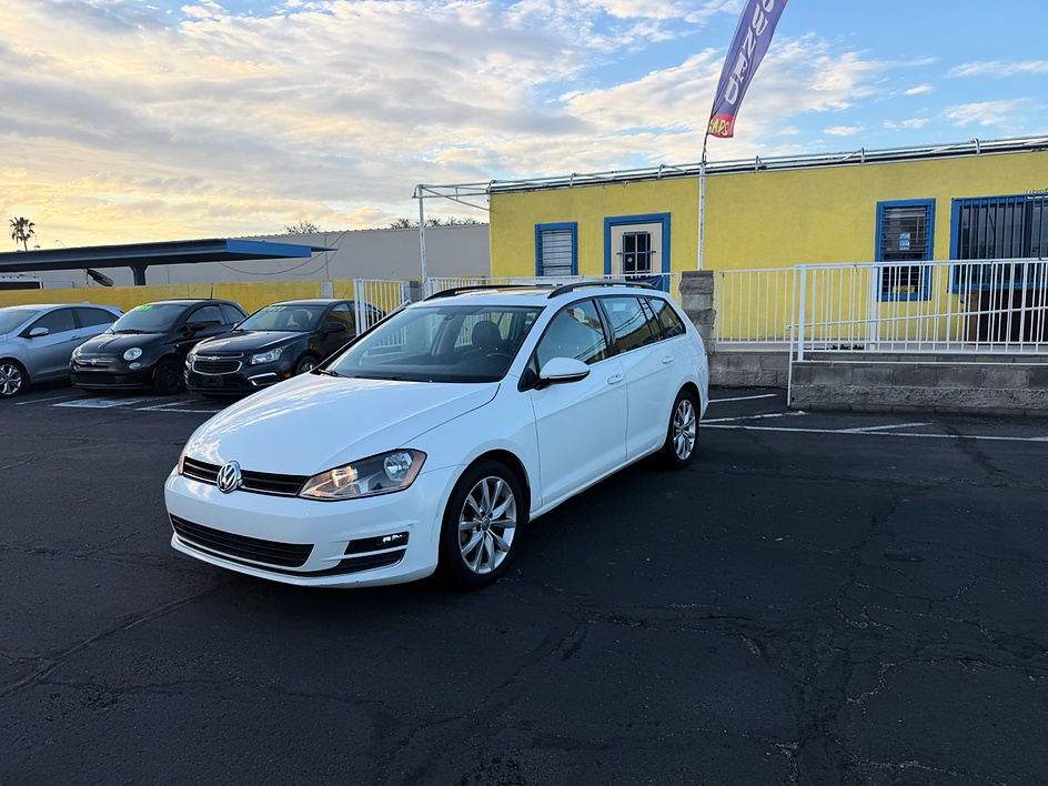 2016 Volkswagen Golf SportWagen TSI Limited Edition in Tucson, AZ — photo 6