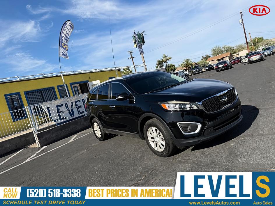 2018 KIA Sorento LX in Tucson, AZ — photo 12