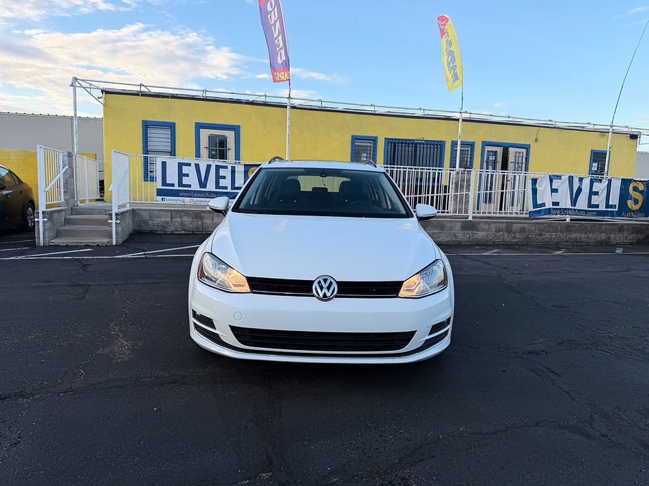 2016 Volkswagen Golf SportWagen TSI Limited Edition in Tucson, AZ — photo 8