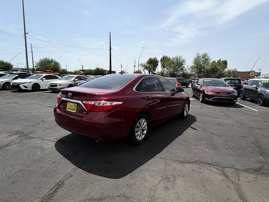 2017 Toyota Camry SE in Tucson, AZ — photo 4