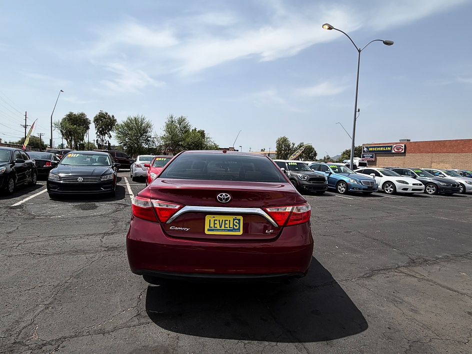 2017 Toyota Camry SE in Tucson, AZ — photo 5