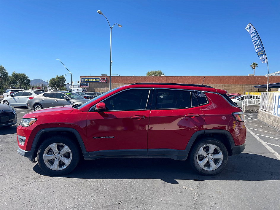 2018 Jeep Compass Latitude 4WD in Tucson, AZ — photo 7