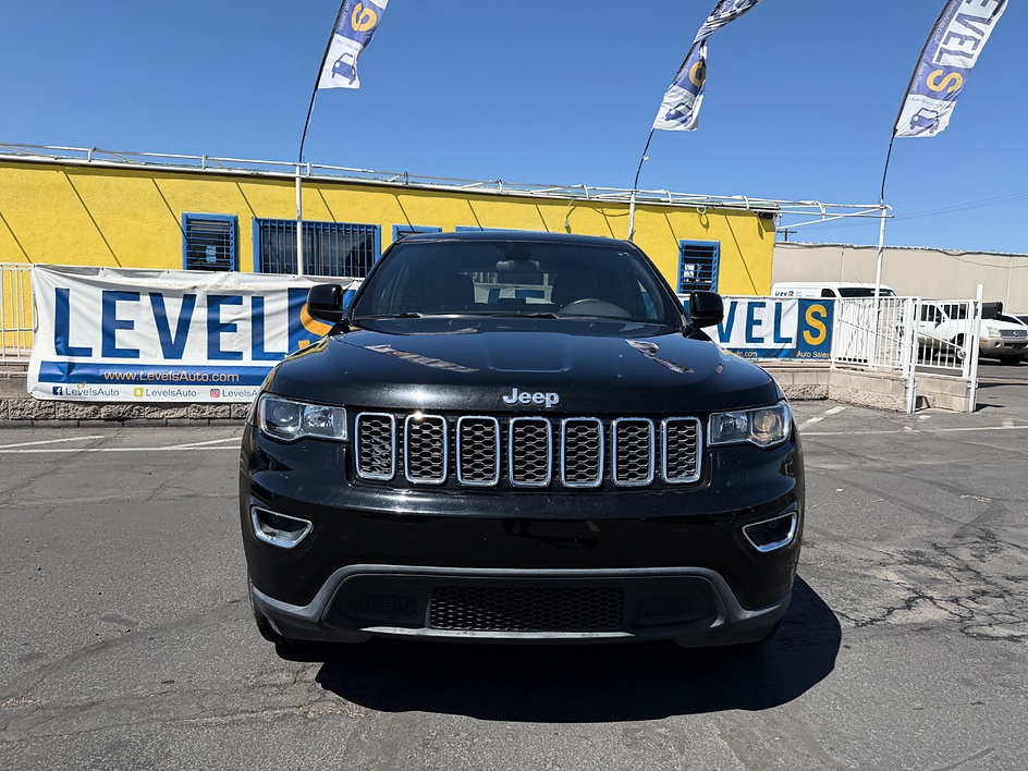 2019 Jeep Grand Cherokee Laredo in Tucson, AZ — photo 2