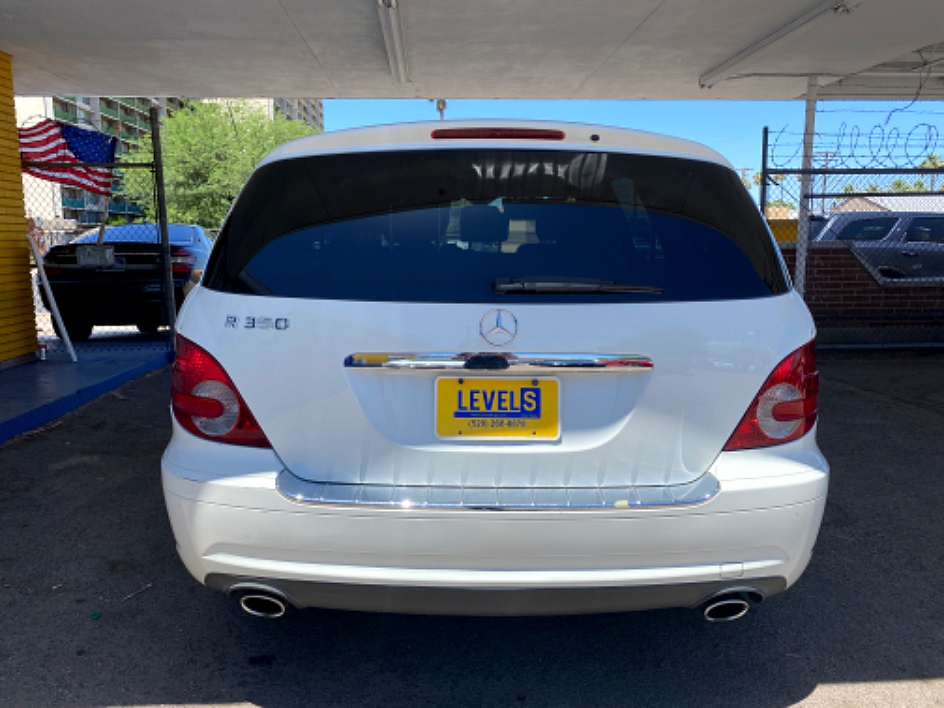 2008 Mercedes-Benz R350 3.5L in Tucson, AZ — photo 4