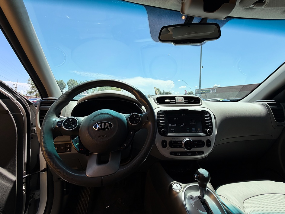 2018 KIA Soul EV EV+ in Tucson, AZ — photo 8